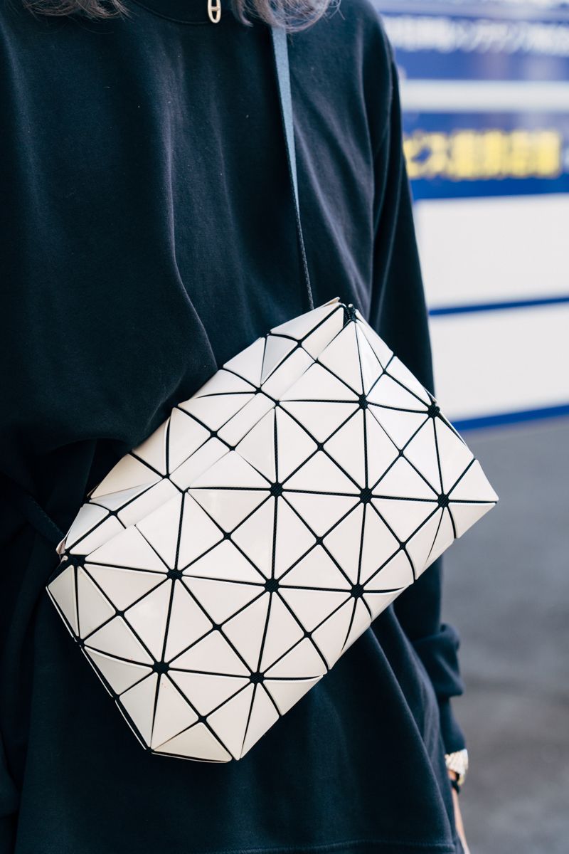 ユニクロのTシャツコーディネート | 250928-1408-18 野川北山 7枚目の写真