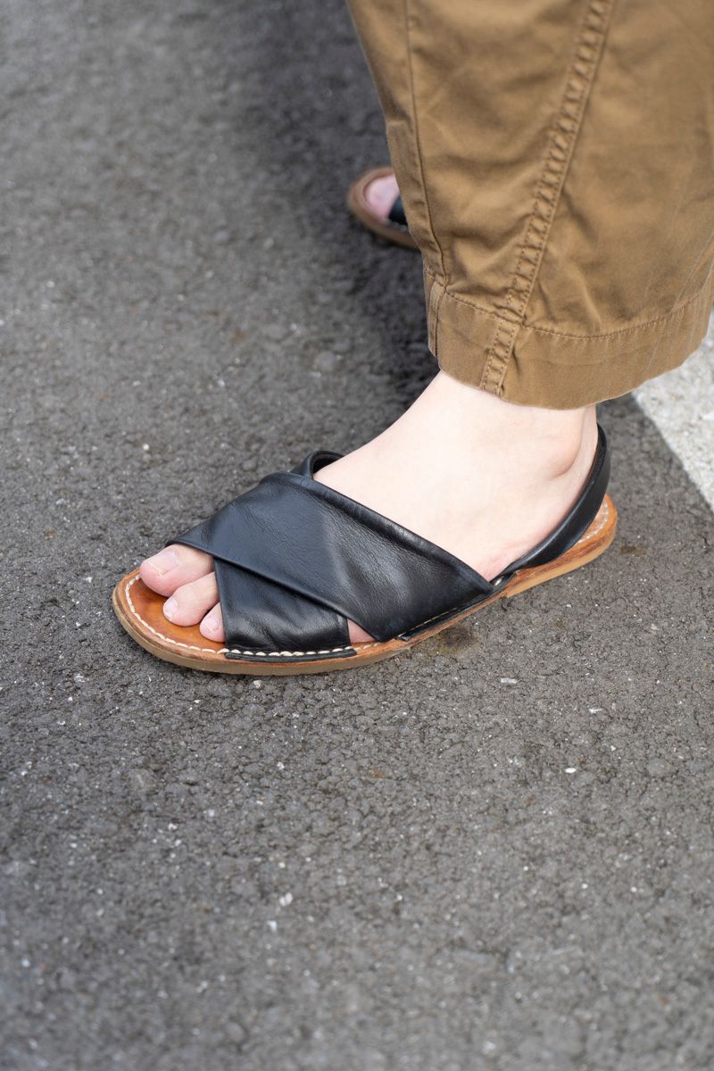 マーガレットハウエルのシャツコーディネート | 251002-1341-51 番場康介 5枚目の写真