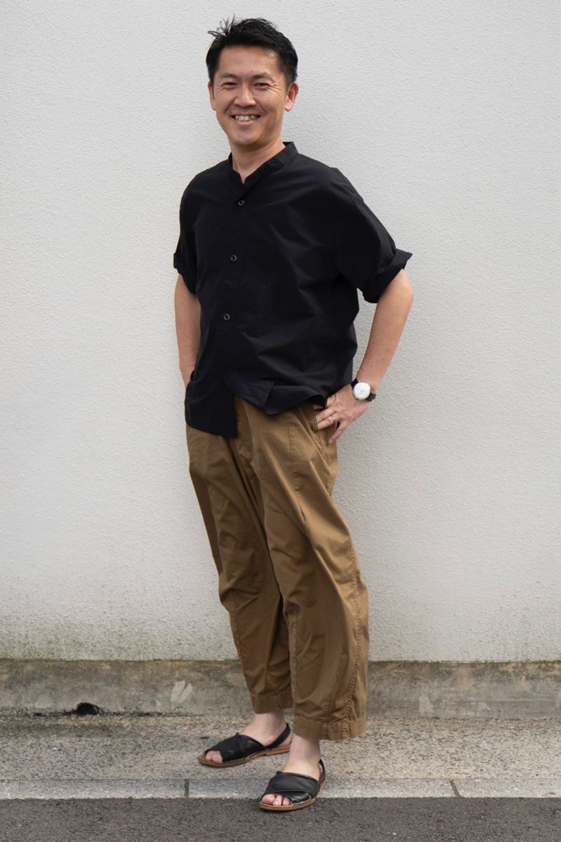 マーガレットハウエルのシャツコーディネート | 251002-1341-51 番場康介