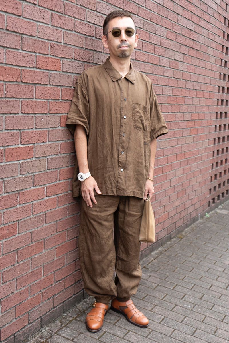 カウラムのシャツコーディネート | 251002-1405-49 青木大三