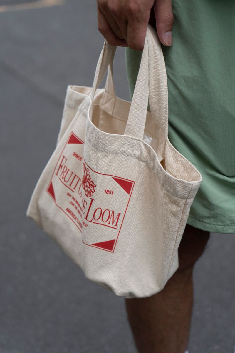 ユニクロのTシャツコーディネート | 251002-1413-33 山本 徹 6枚目の写真