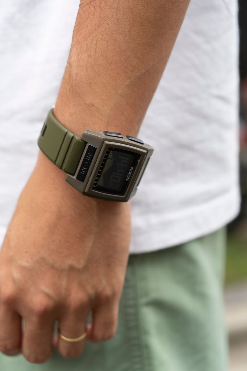 ユニクロのTシャツコーディネート | 251002-1413-33 山本 徹 8枚目の写真