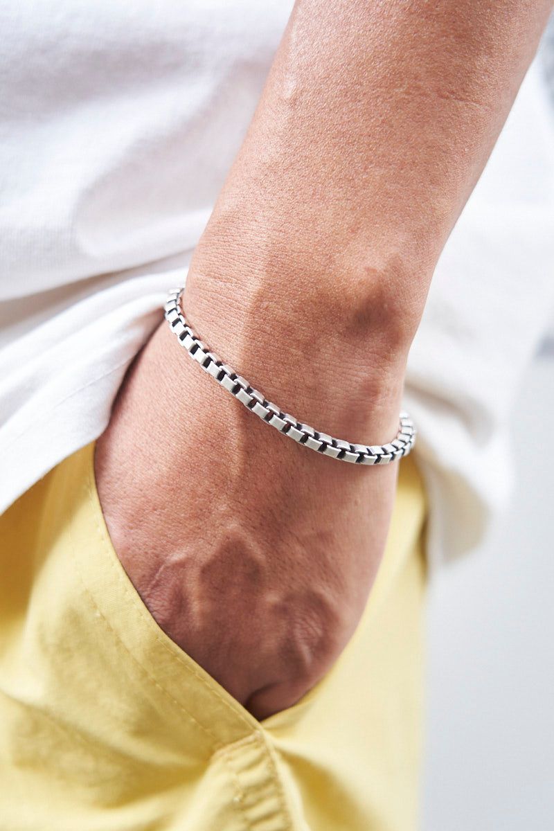 ステューシーのTシャツコーディネート | 251004-1352-27 ジュン 7枚目の写真