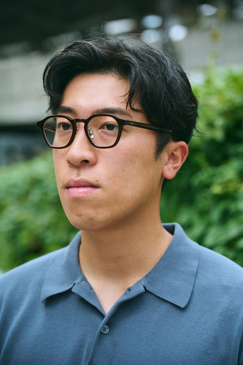 スティーブンアランのポロシャツコーディネート | 251004-1421-37 片倉敦也 4枚目の写真