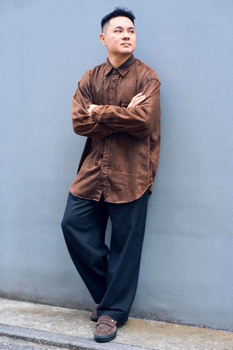 シャツ ビームス  パンツ コス  シューズ ヴァンズ