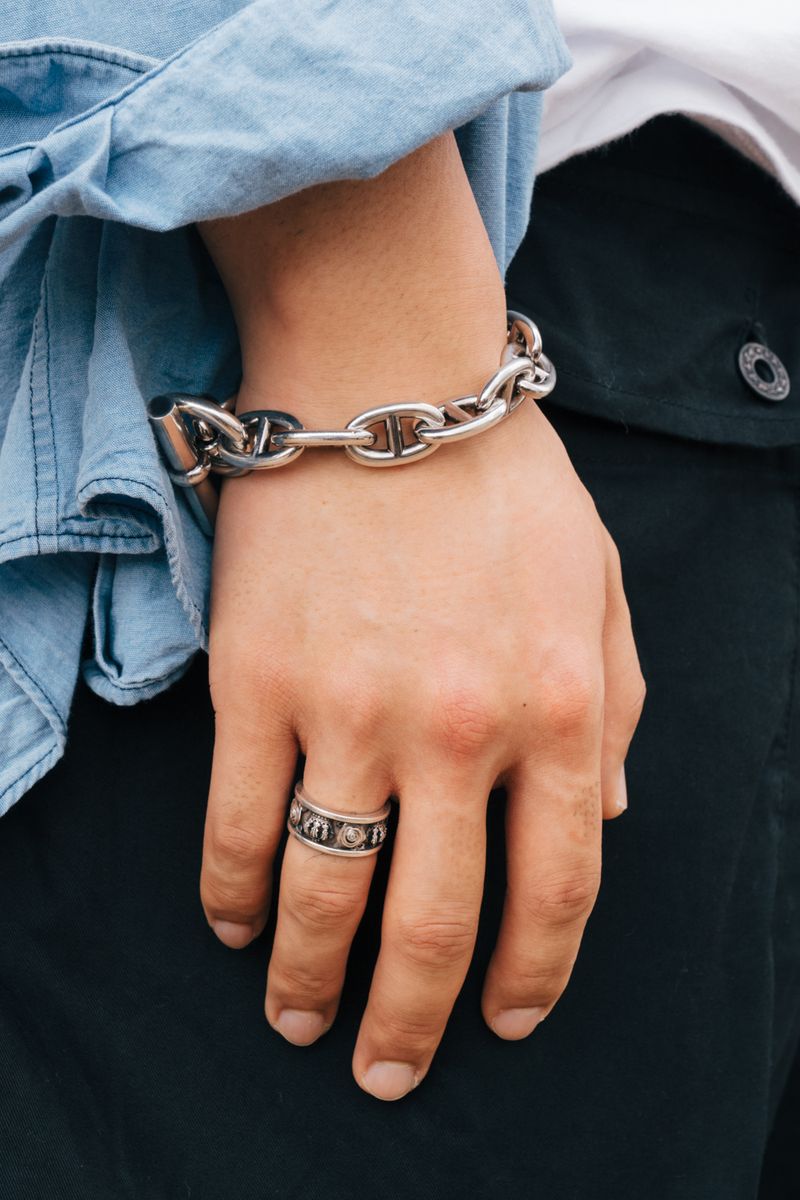 グラフペーパーのシャツコーディネート | 251011-0149-12 善浦純也 6枚目の写真