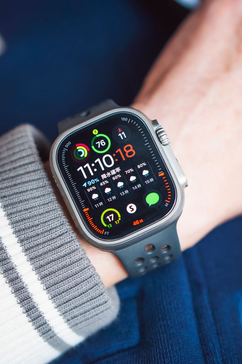 モンクレールのカーディガンコーディネート | 251012-1237-53 齋藤久雄 8枚目の写真