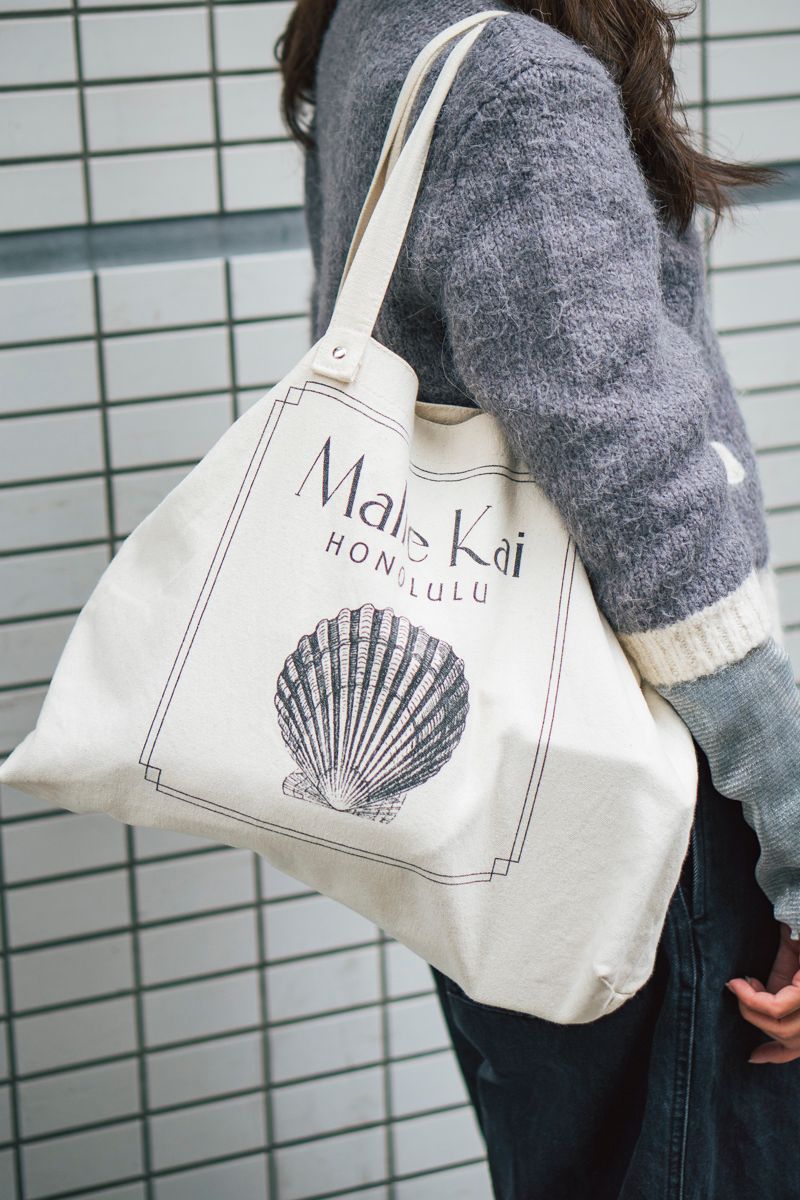 ザラのカーディガンコーディネート | 251012-1244-40 海上 3枚目の写真