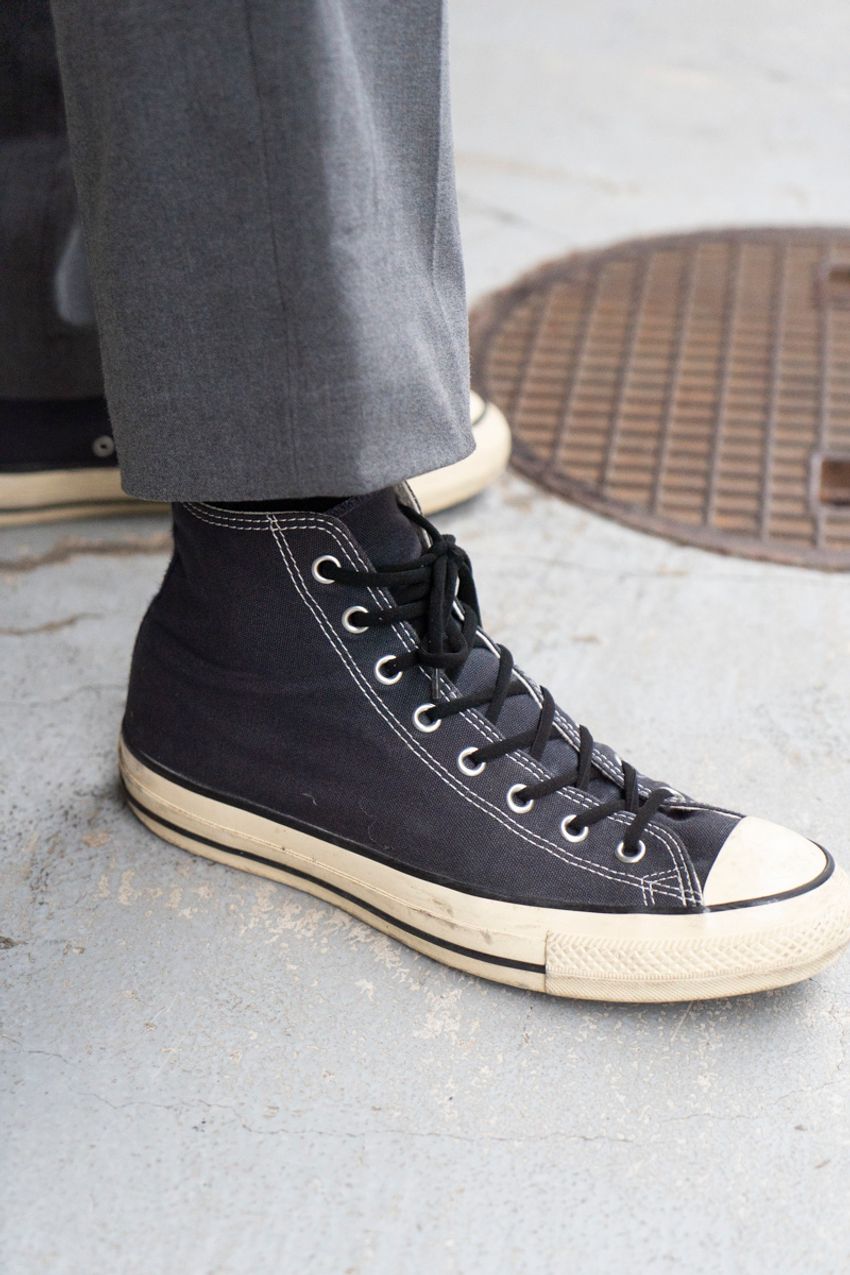 お洒落見えに効果的な“黒縁メガネ”。服との相性、人気のブランドを街頭調査！ - 12枚目の画像