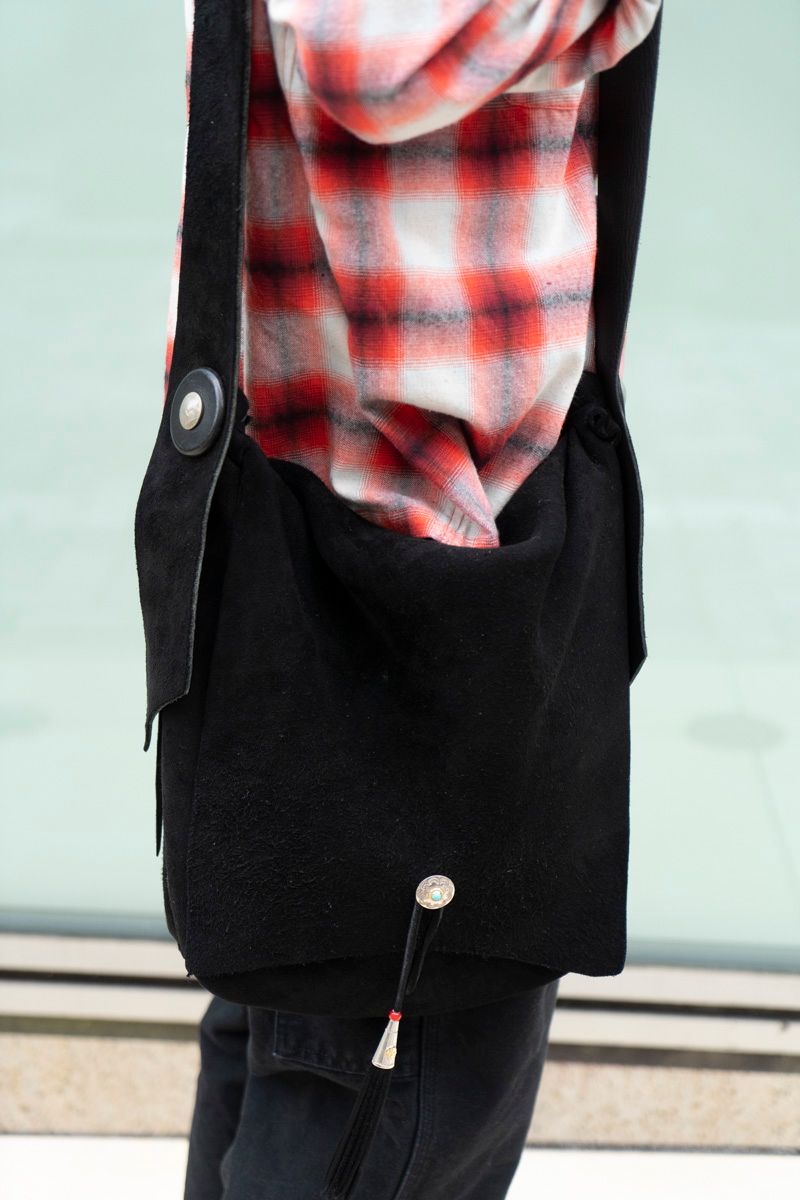 クラシッククロージングのシャツコーディネート | 251015-0257-09 栗田宏久 8枚目の写真