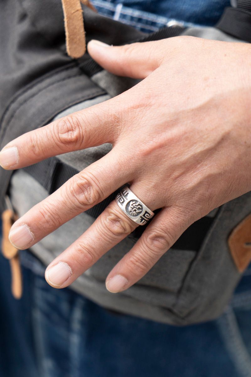 ユニクロのTシャツコーディネート | 251015-0349-03 大倉智明 11枚目の写真