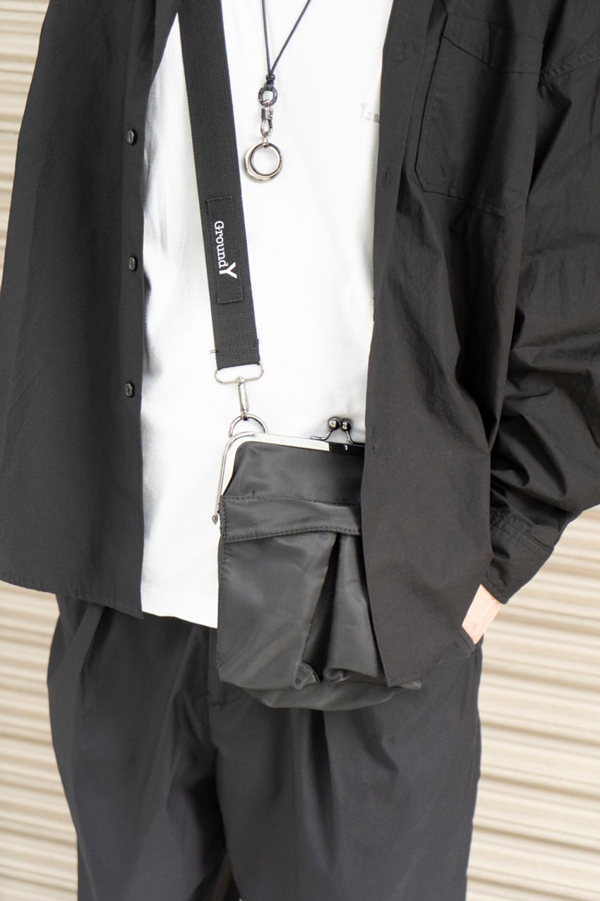 お洒落見えに効果的な“黒縁メガネ”。服との相性、人気のブランドを街頭調査！ - 4枚目の画像