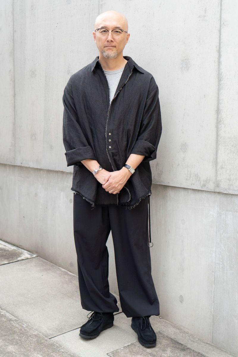 バーベルオブジェクトのシャツコーディネート | 251015-0414-58 田名部敏史