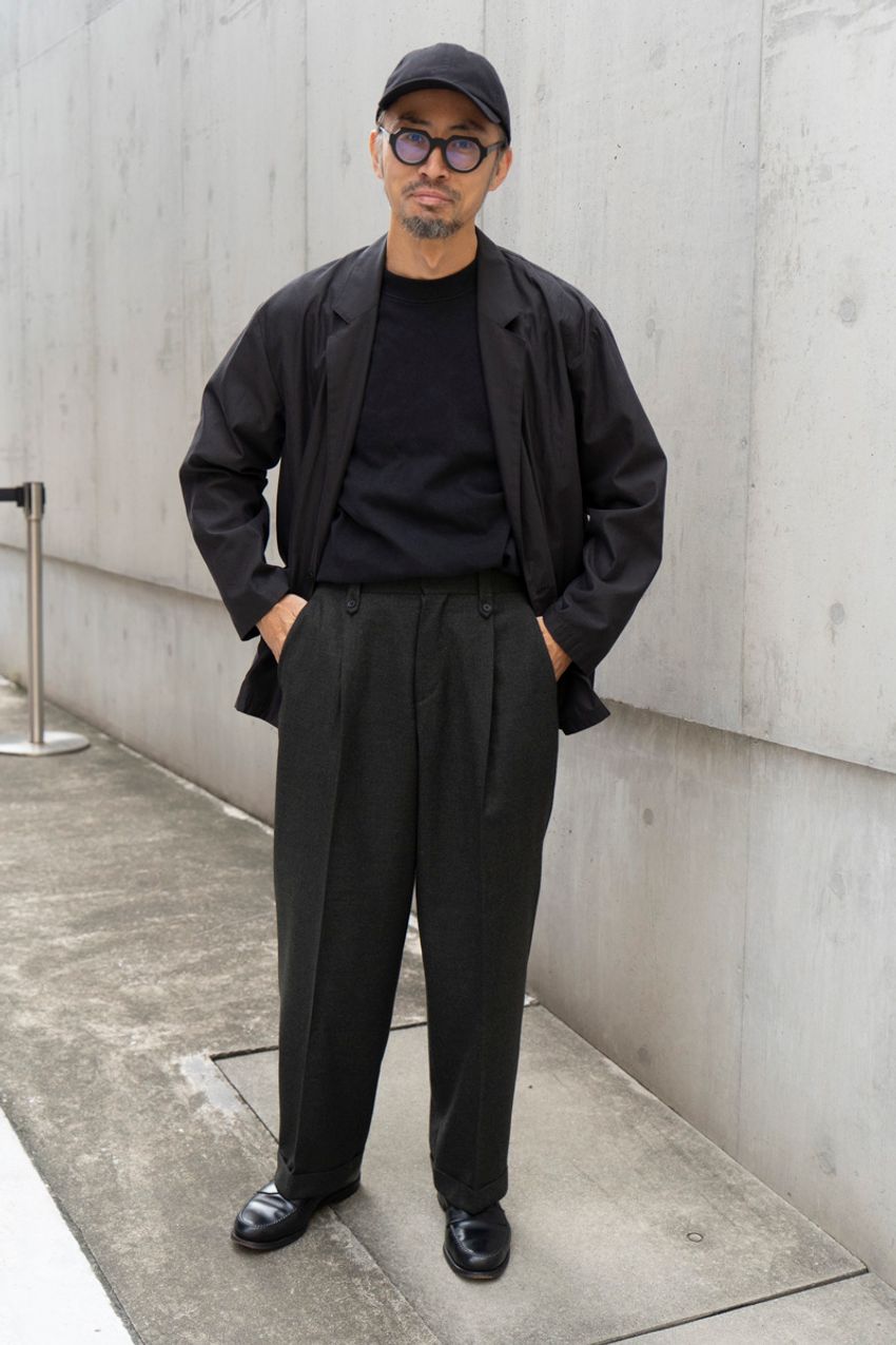 「真っ黒だけじゃダメですか？」ストリートで目立っていた全身黒好きは“シルエットメイク”が秀逸だった！ - 5枚目の画像