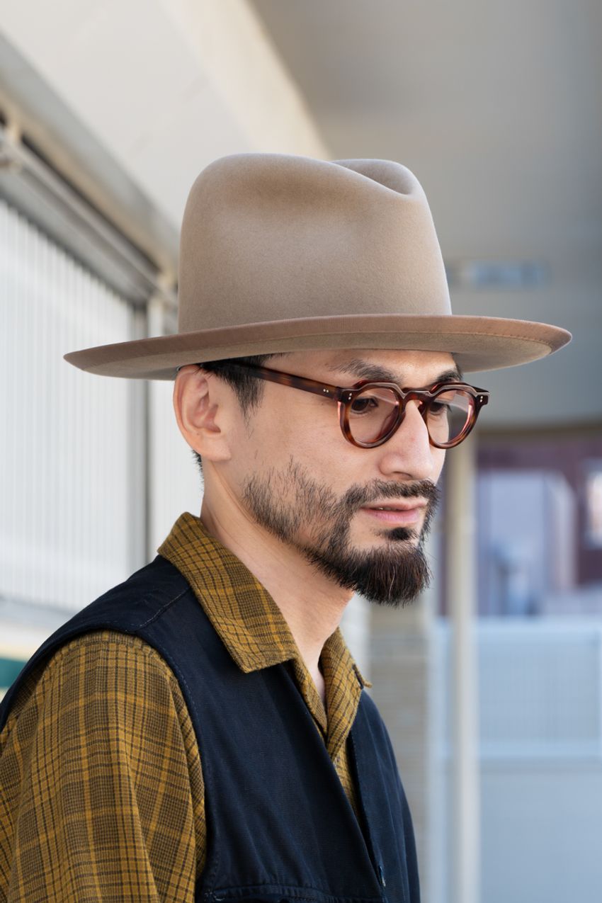 「思ったより寒いな」ってときに使えるベスト。「でも着こなしが難しい」ってときに使える5コーデ - 3枚目の画像