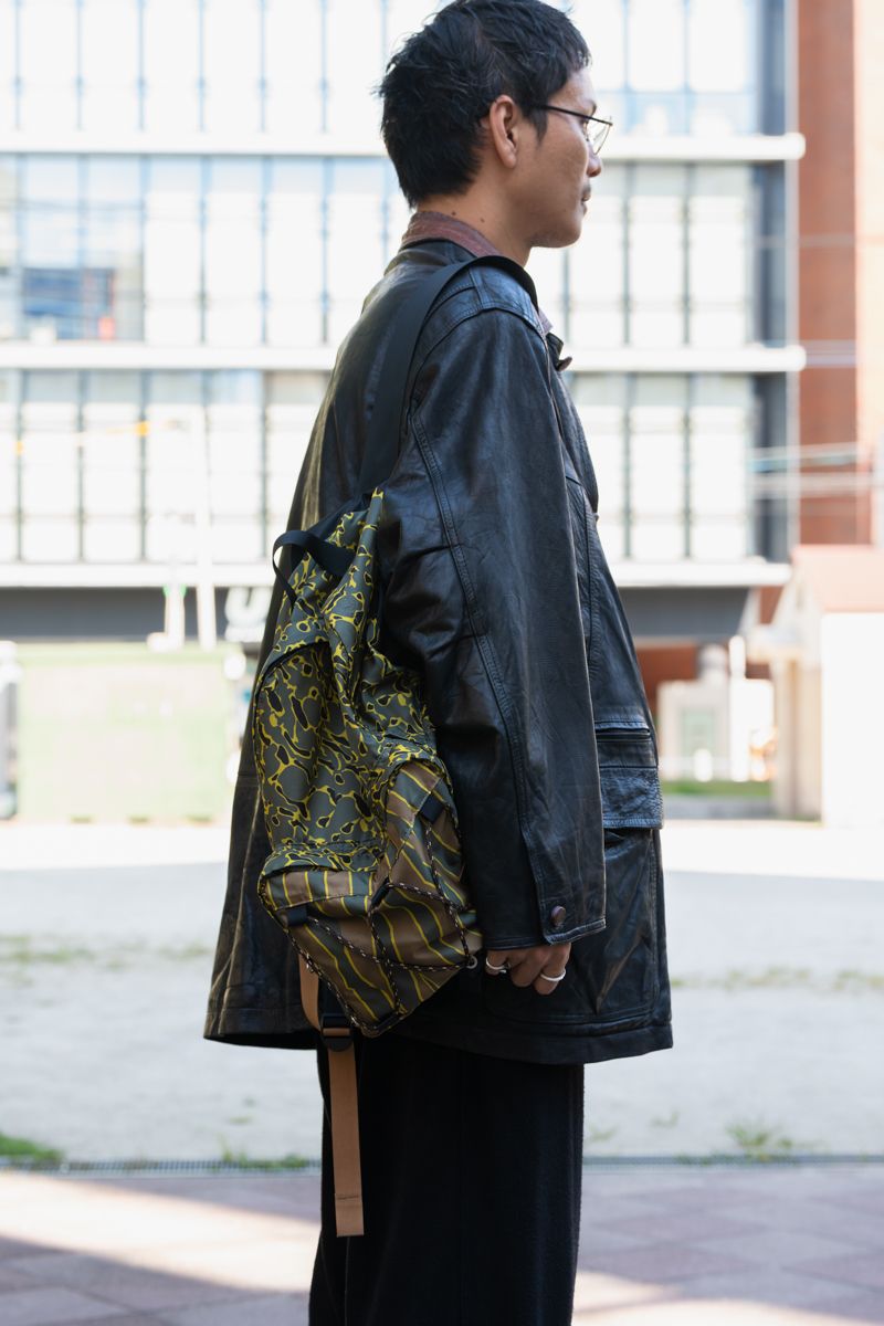 バーバリーのジャケットコーディネート | 251016-0610-47 広重桂志郎 5枚目の写真