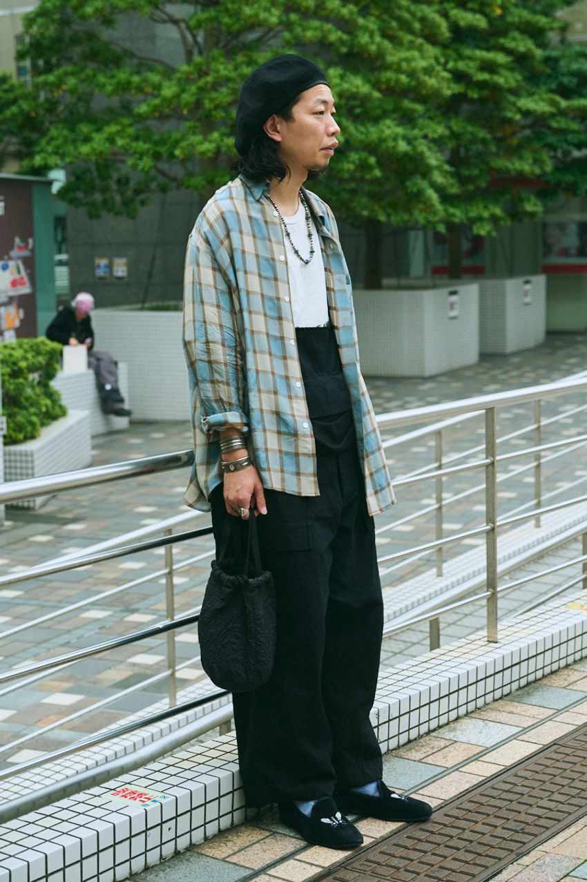 マンネリしない春のシャツコーデ5選！街の洒落者の着こなしを例に解説 - 10枚目の画像