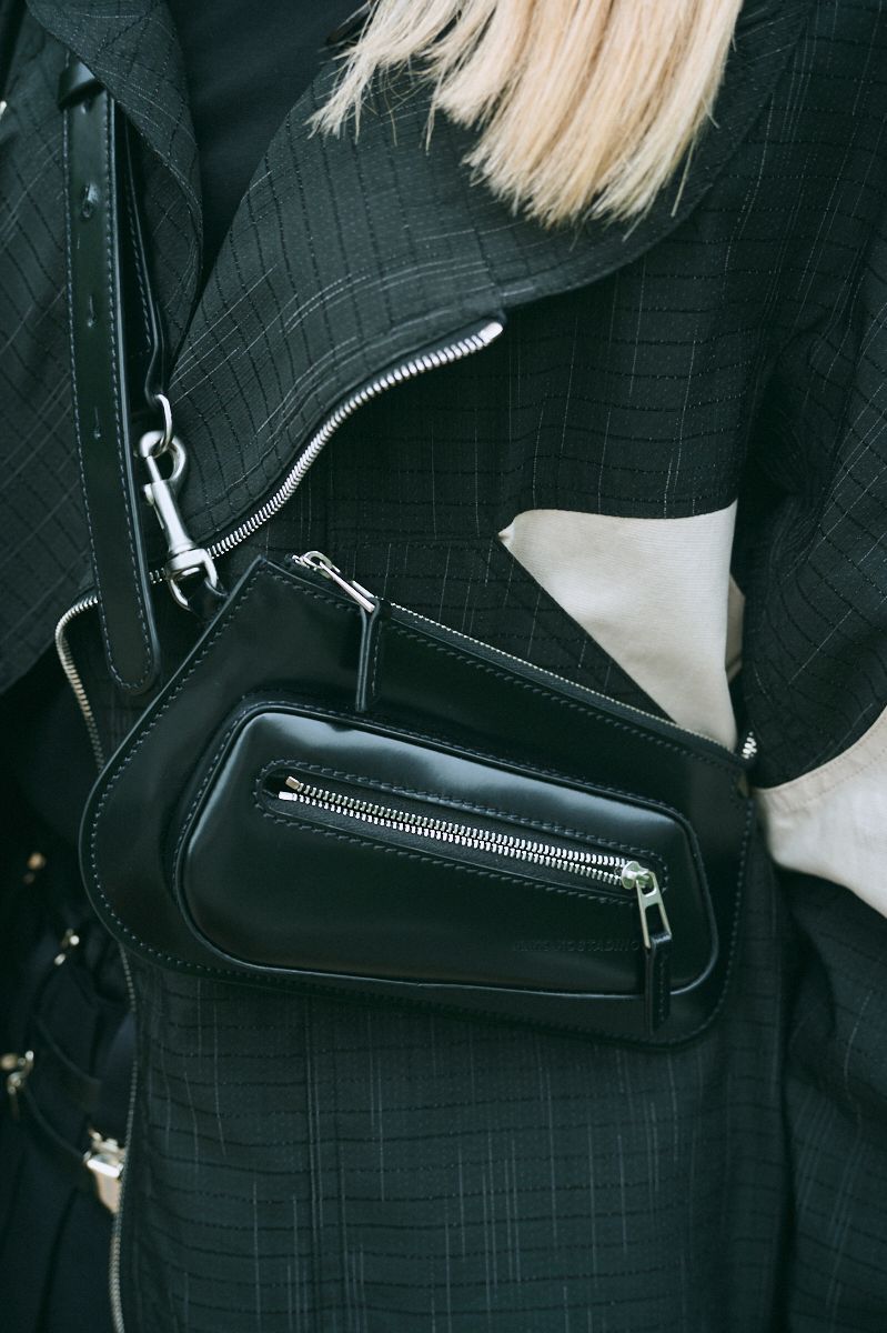 キココスタディノフのコートコーディネート | 251019-1501-12 sono 4枚目の写真