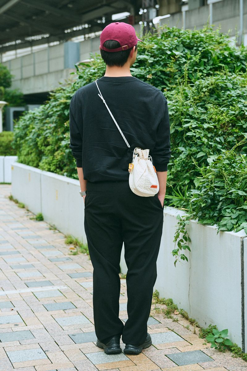 不明のTシャツコーディネート | 251019-1126-05 三戸尚也 4枚目の写真