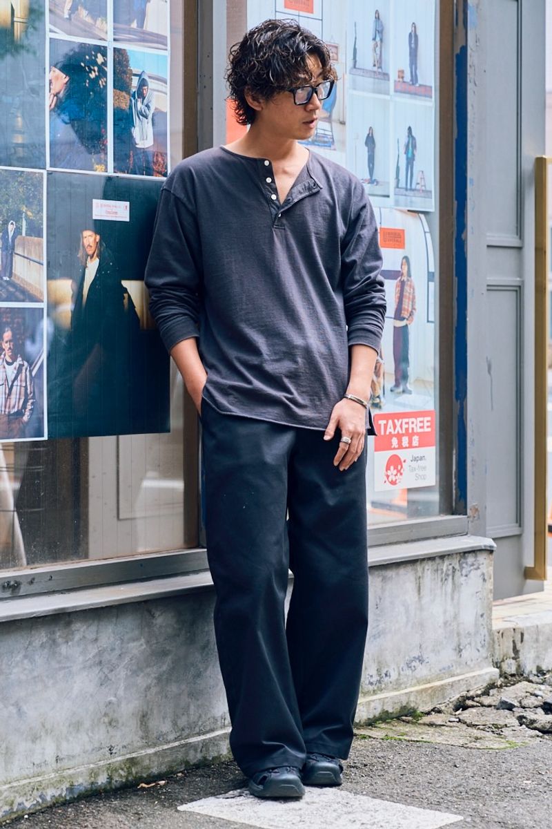 タウントピックのカットソーコーディネート | 251020-0148-34 鶴岡正也