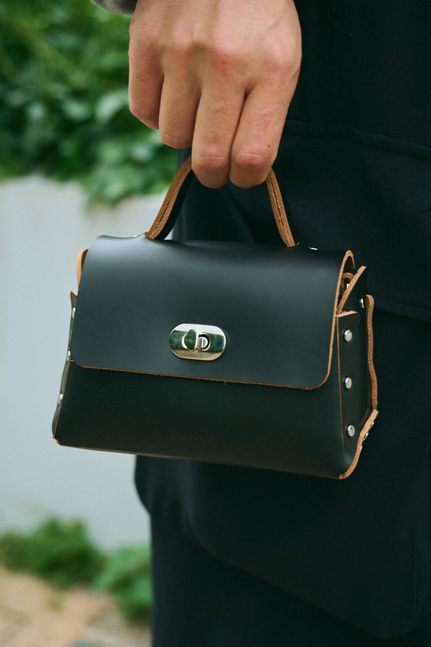 ユニクロ：シー、フリークス×レッドキャップetc.秋の“長袖姿”が格好良い大人コーデ5選！ - 3枚目の画像