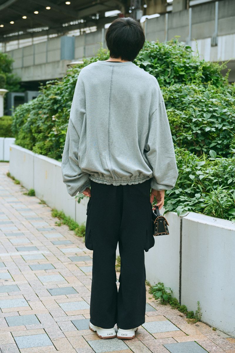 シンヤコヅカのスウェットコーディネート | 251020-1044-35 ちゃん 4枚目の写真