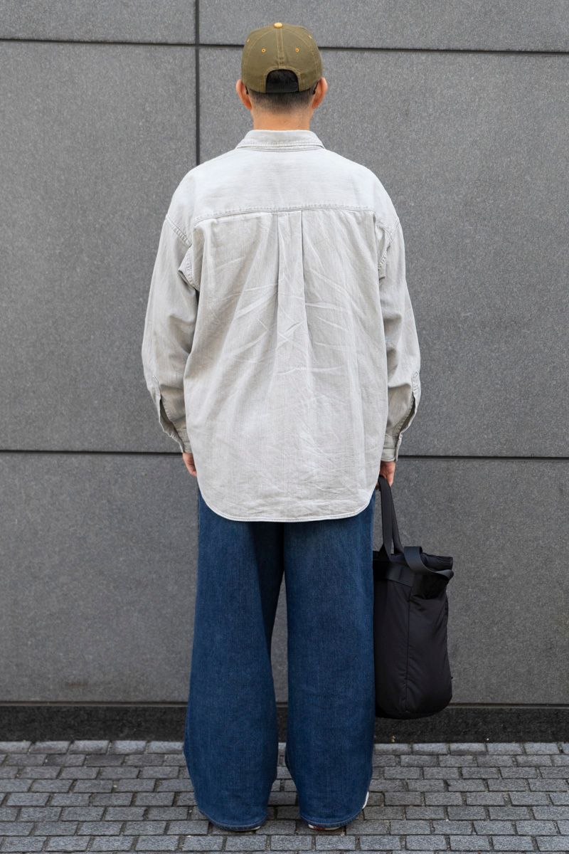 エイチビューティーアンドユースのシャツコーディネート | 251020-1655-13 安樂 累 6枚目の写真