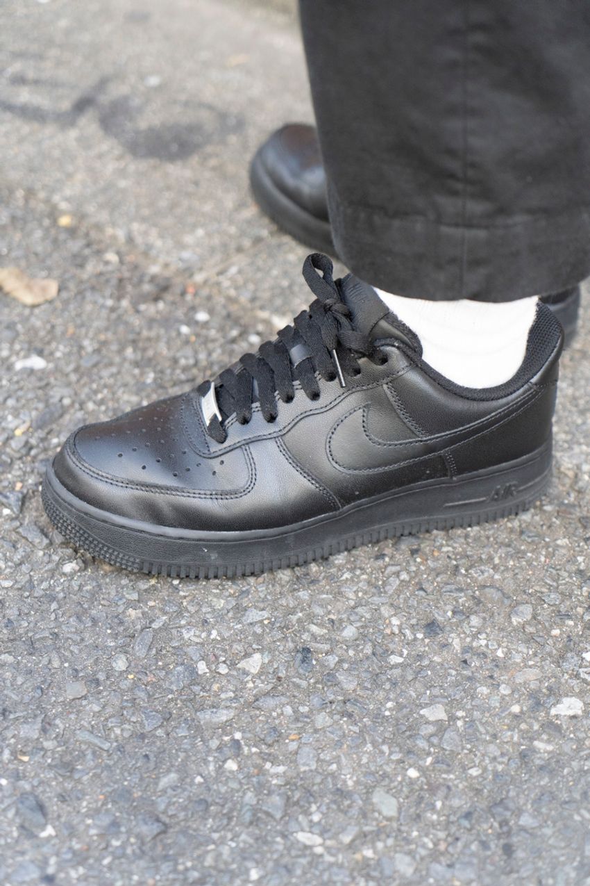 洒落者5名に聞いた「そのシャツ、どのブランドですか？」。街角スナップで着こなしとともに調査！ - 15枚目の画像