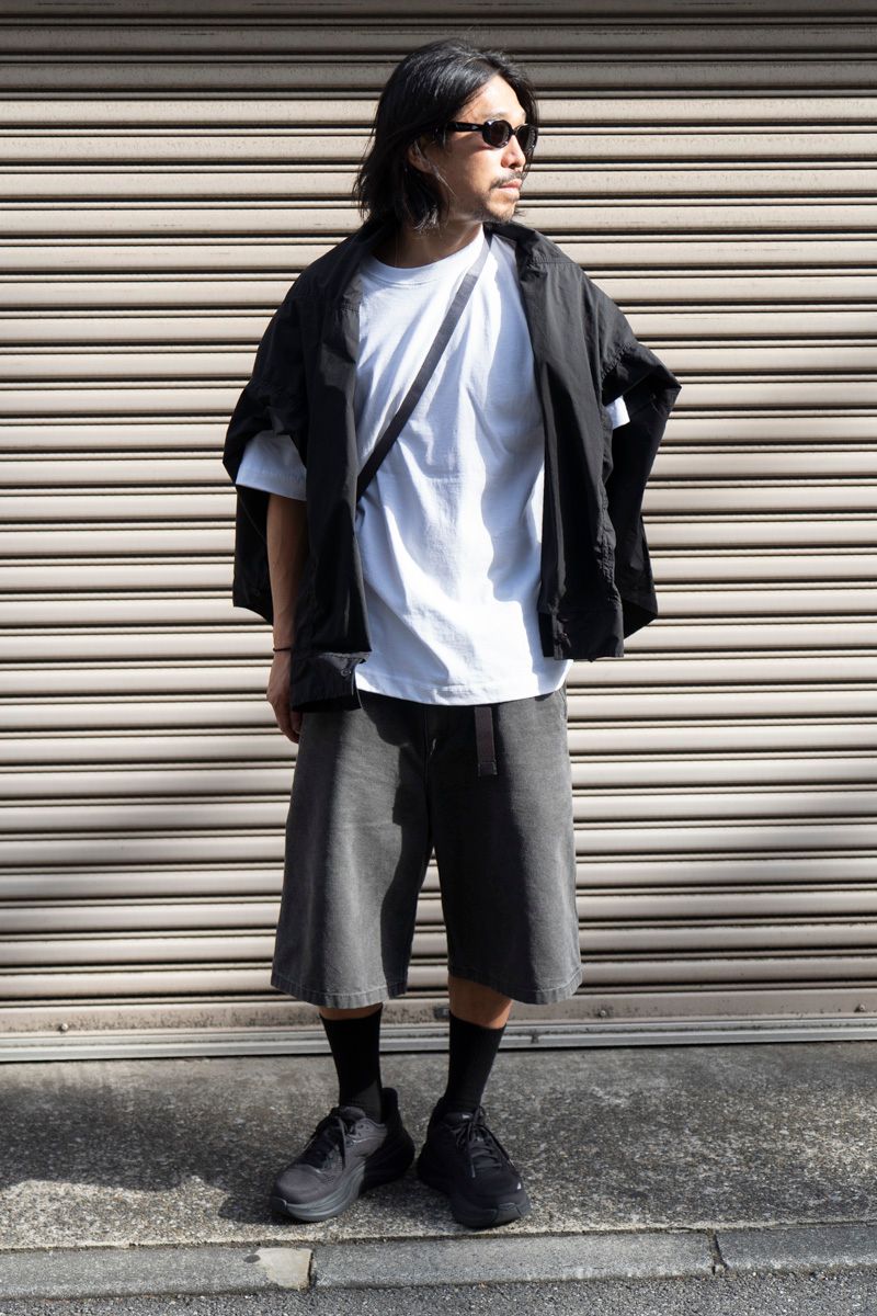 シャツ キャプテンサンシャイン  Tシャツ ノーブランド  パンツ エイチビューティーアンドユース  シューズ ホカ  眼鏡 ジェントルモンスター  バッグ エンダースキーマ  腕時計 ロレックス  リング クロムハーツ