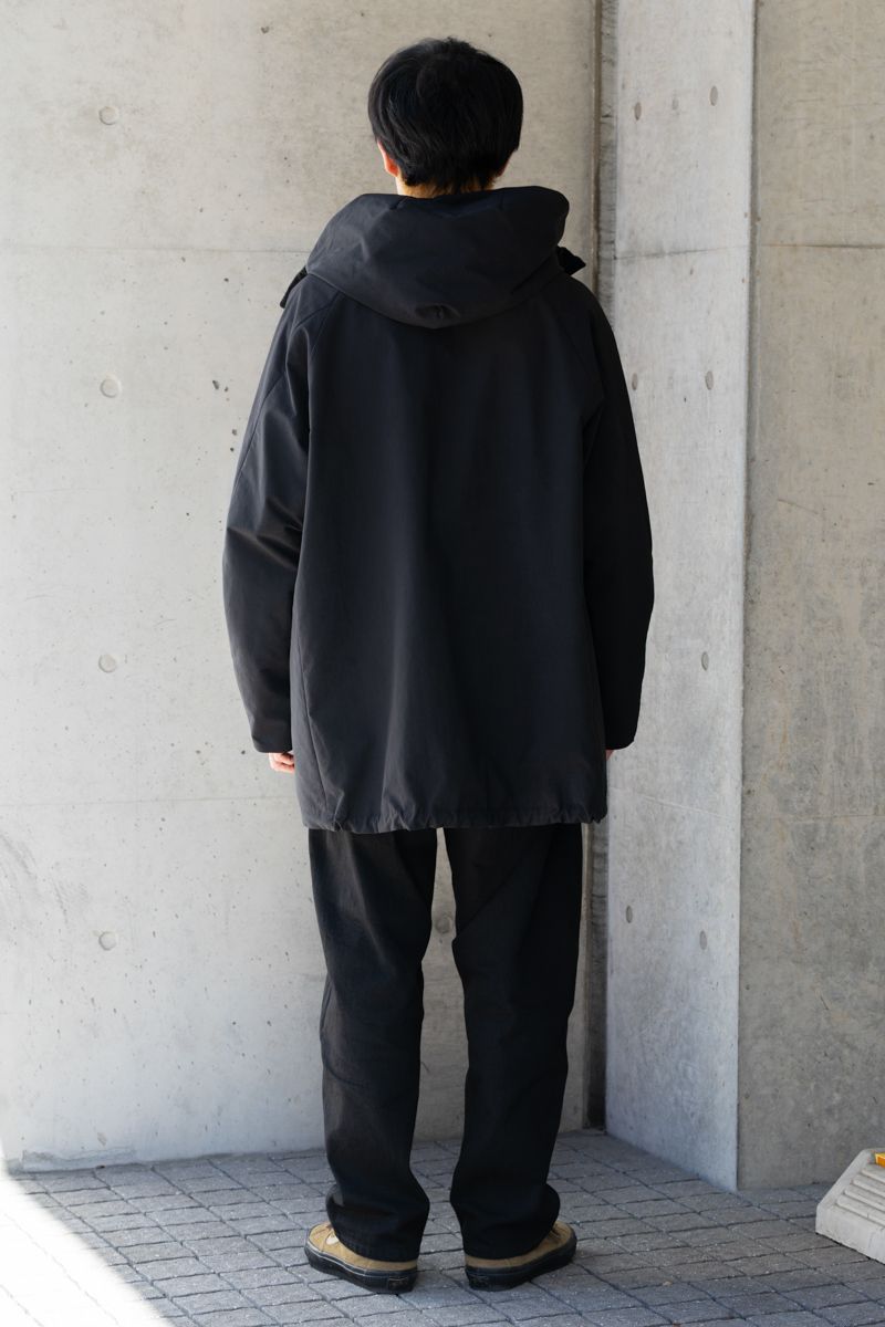 テアトラのコートコーディネート | 251020-2111-40 松野大輔 6枚目の写真