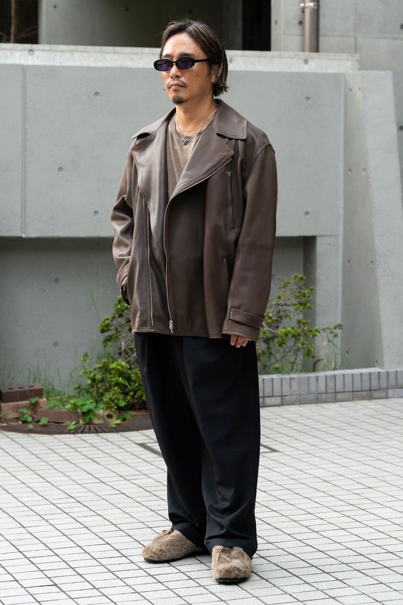 ライダーズジャケット ジョンリンクス  Tシャツ ニューレーベル  パンツ ルメール  シューズ ペテロオラウム  眼鏡 エーディーエスアール  ブレスレット ラスト  リング トムウッド