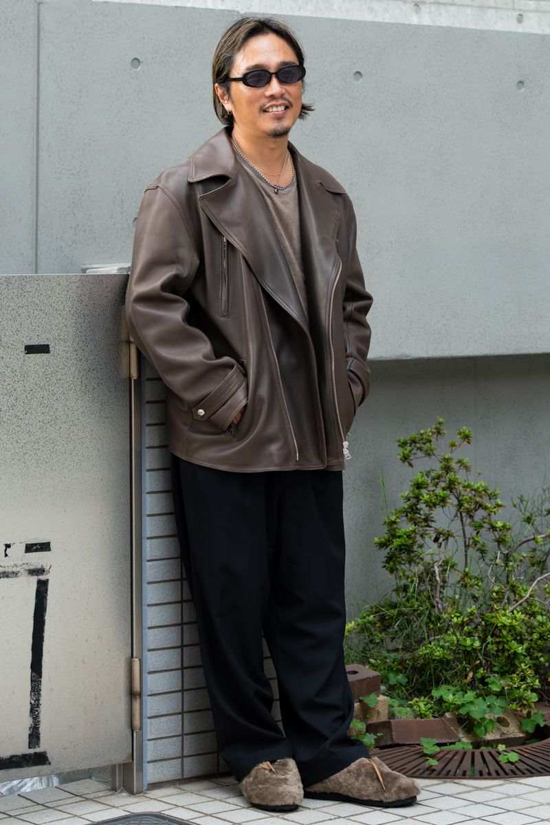 ライダーズジャケット ジョンリンクス  Tシャツ ニューレーベル  パンツ ルメール  シューズ ペテロオラウム  眼鏡 エーディーエスアール  ブレスレット ラスト  リング トムウッド