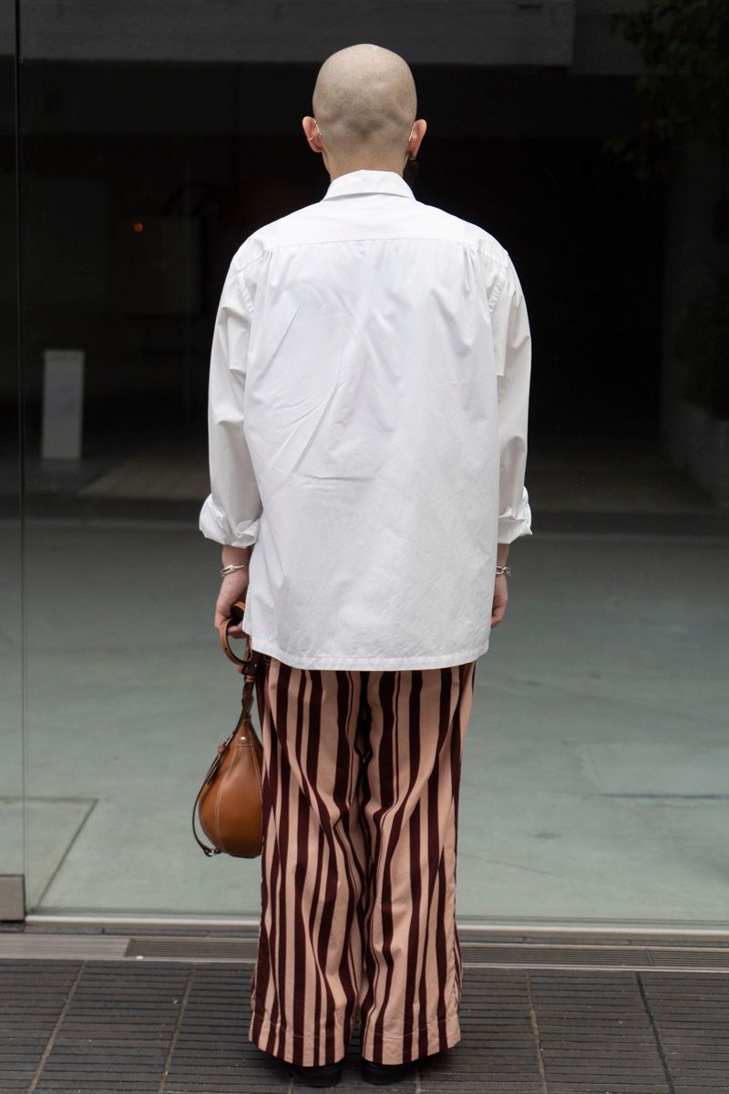 イレーヴ×ブリエンヌのシャツコーディネート | 251027-0939-43 吉崎友規 4枚目の写真