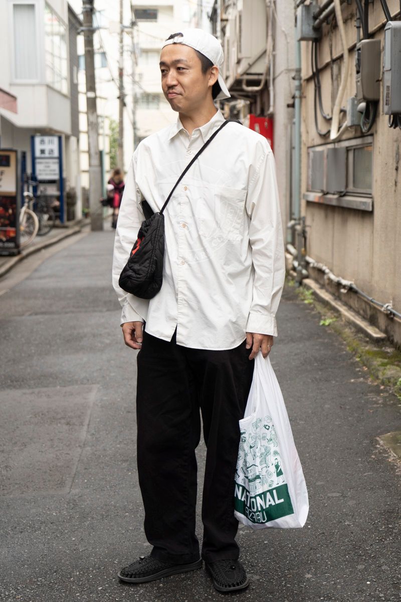 アダムエロペのシャツコーディネート | 251027-1004-04 谷田直樹 2枚目の写真