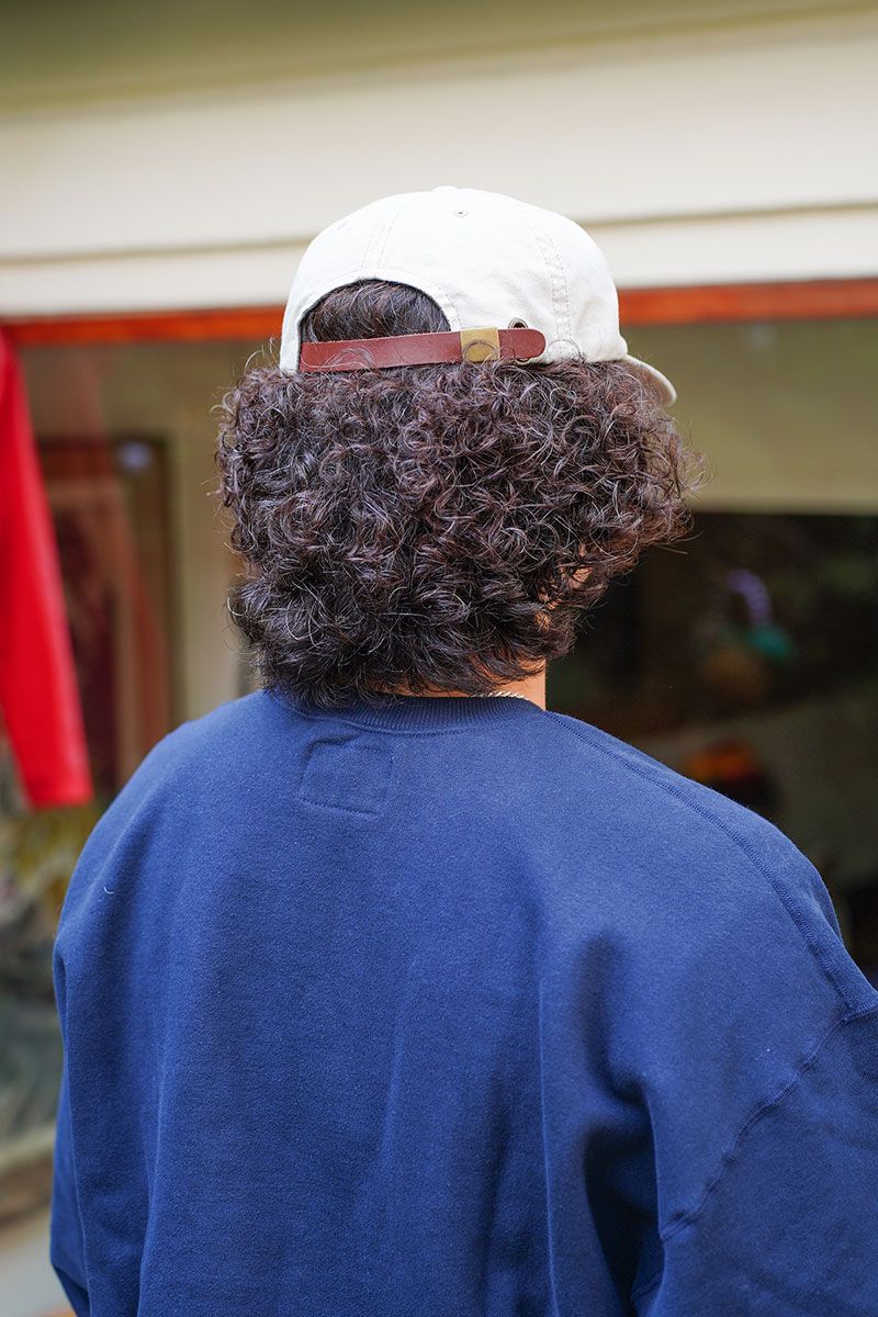 カーキスのスウェットコーディネート | 251028-2152-16 ゴ・ヨンウ 4枚目の写真