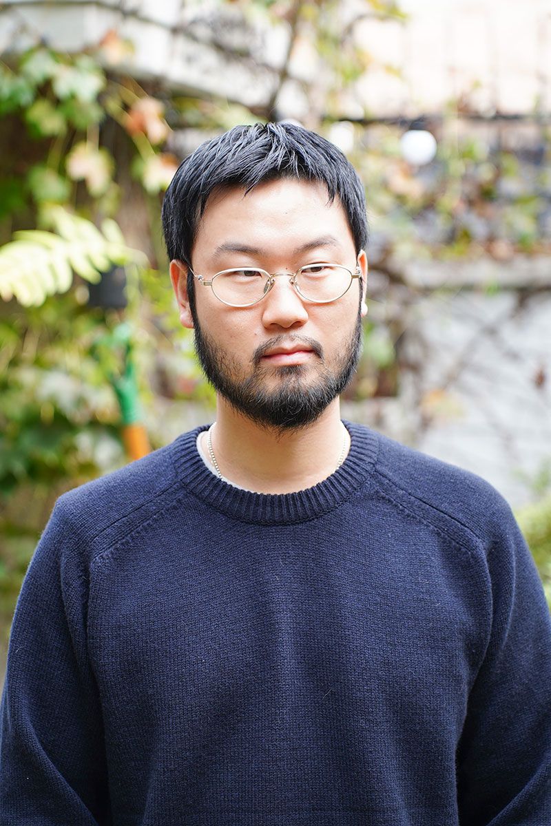 カーキスのデニムコーディネート | 251028-2206-04 ホン・チュヒョン 2枚目の写真