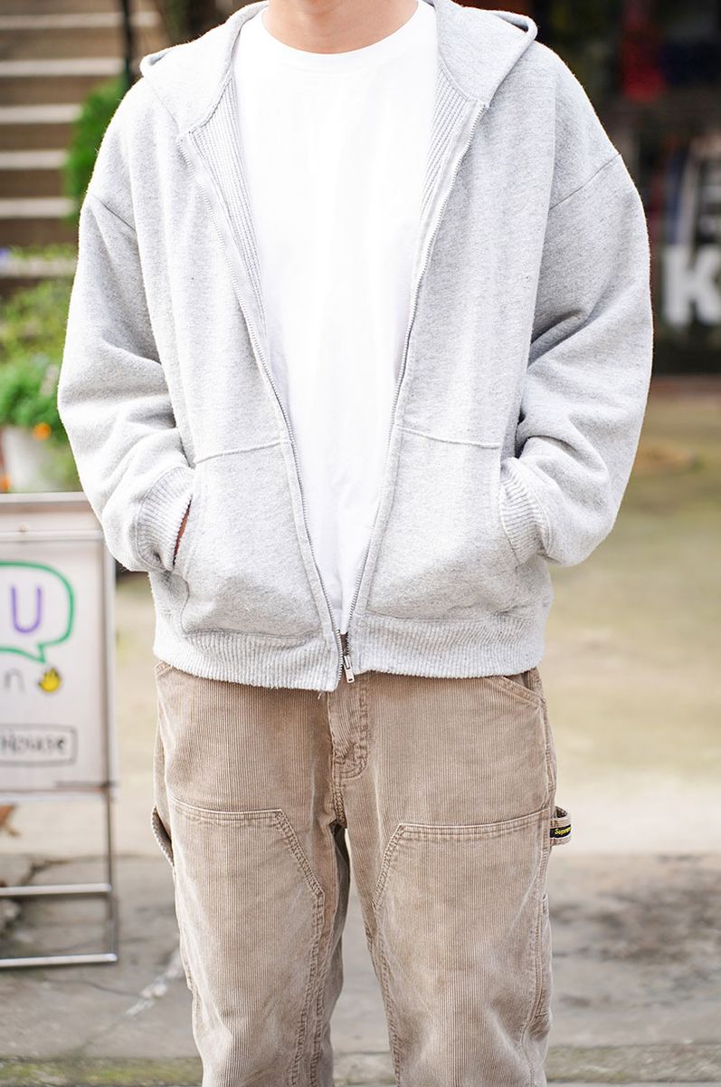 ノーティーサヴェージのパーカコーディネート | 251028-2219-09 カン・ウソク 6枚目の写真