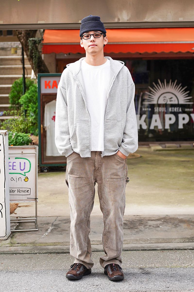 ノーティーサヴェージのパーカコーディネート | 251028-2219-09 カン・ウソク