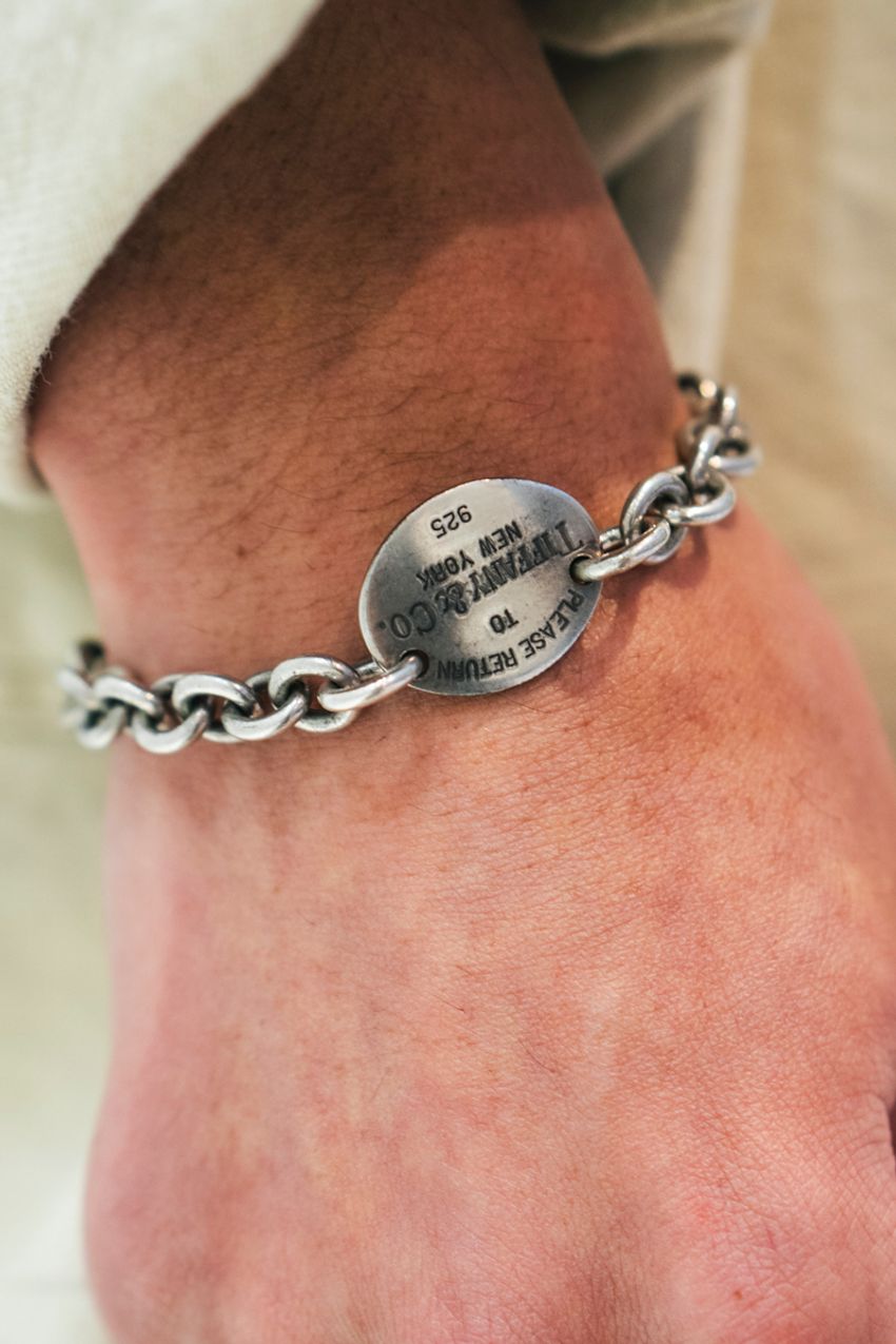 インナーにもアウターにも！「デニムジャケット」の最新スタイル5選を街角スナップで - 6枚目の画像