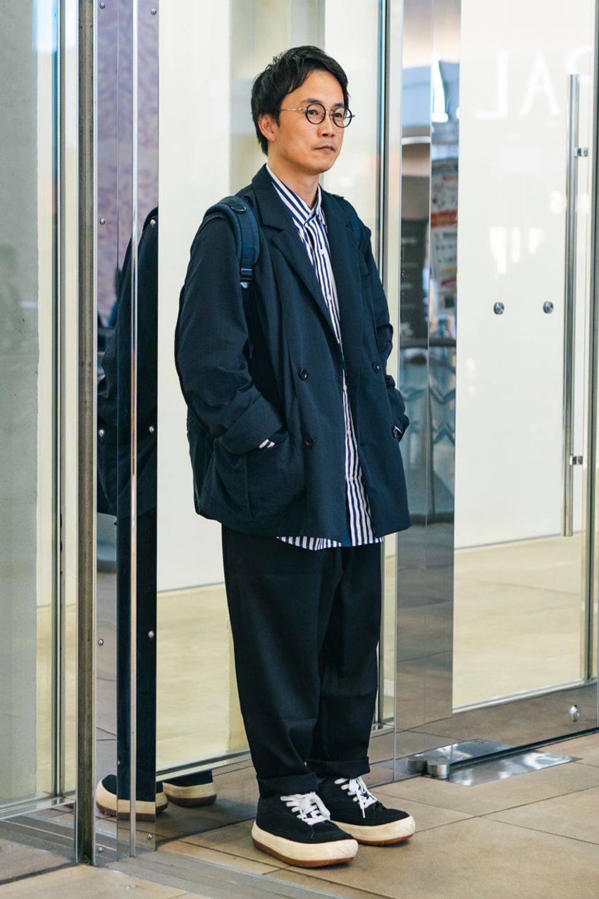 絶対定番のブルーシャツ、洒落者たちが選んだブランドと着こなしを街頭調査！ - 5枚目の画像