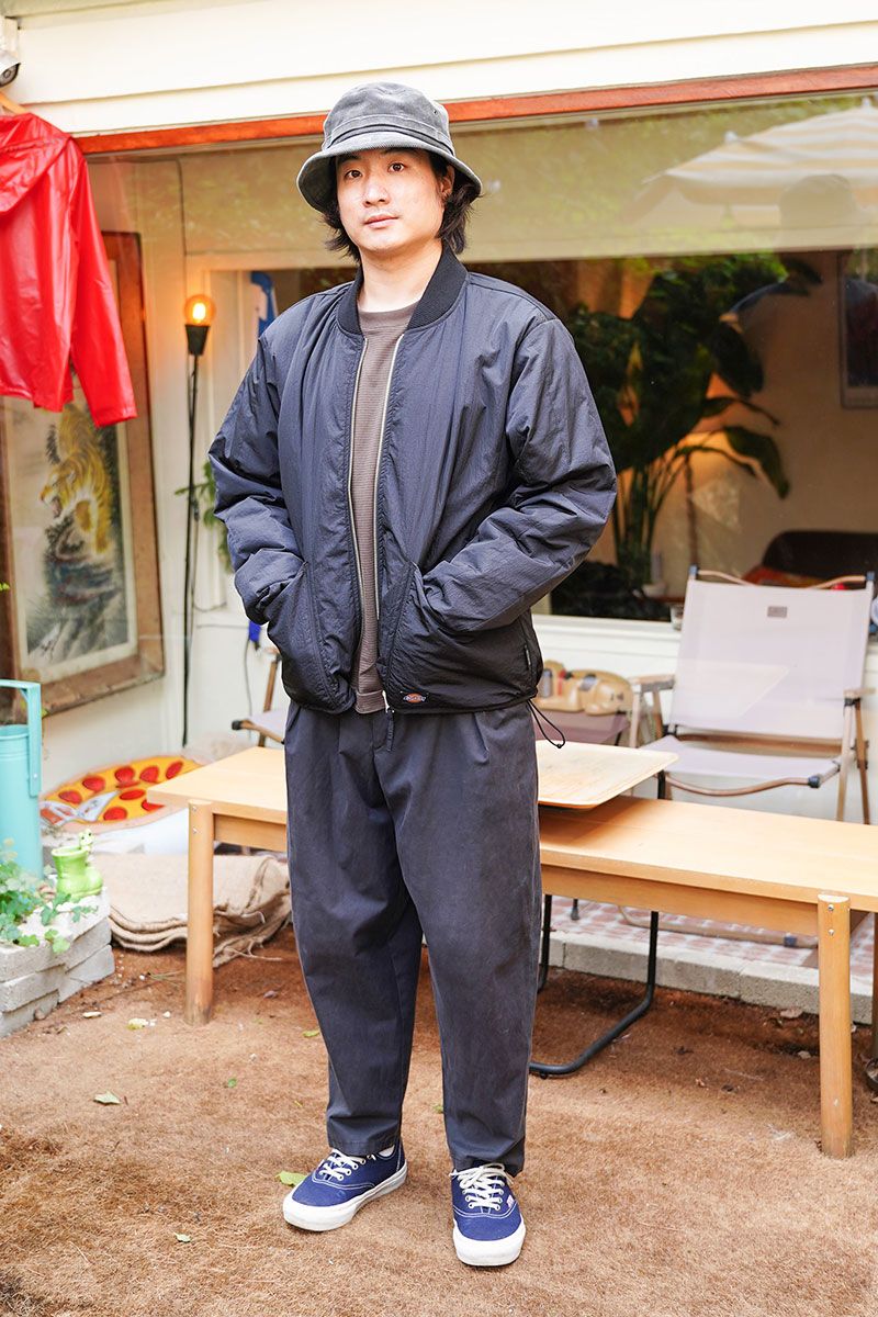 セダンオールパーパス×ディッキーズのジャケット/アウターコーディネート | 251029-2103-43 イ・ハヨン