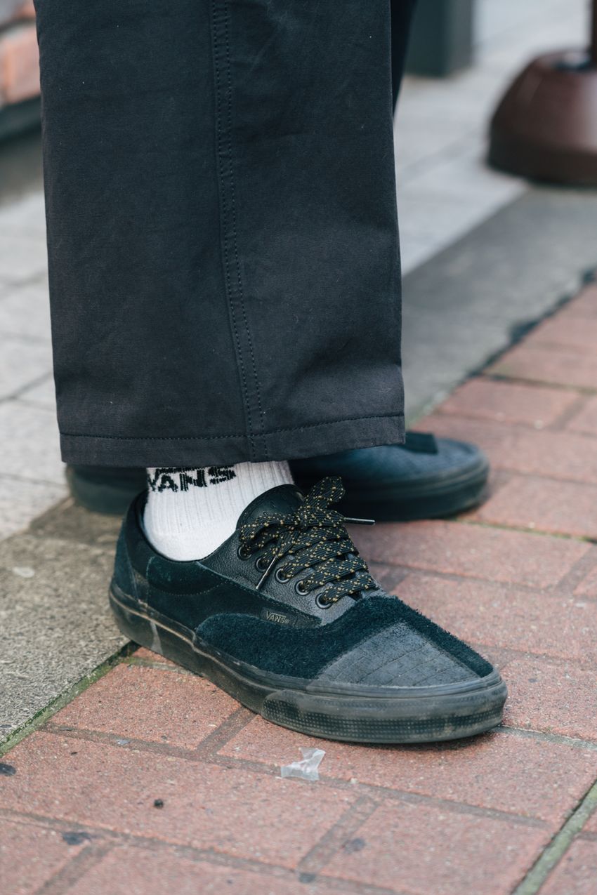 今季は「柄トップス」が熱い！ カーデ、ニット、シャツetc. 取り入れ方をスナップで解説 - 7枚目の画像