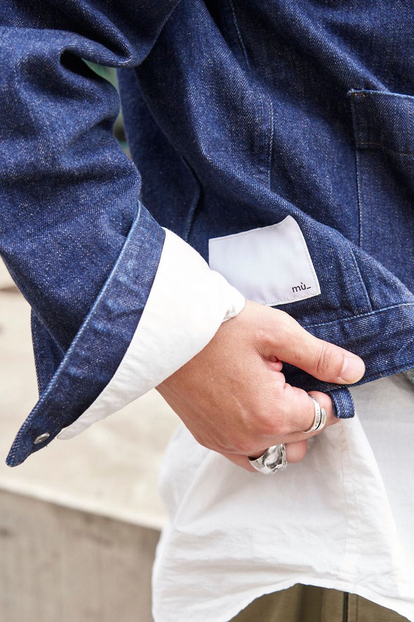 “ゆるいデニムジャケット”が気分！定番コーデをモダンに魅せた5名の洒落者、その愛用ブランドは…… - 3枚目の画像