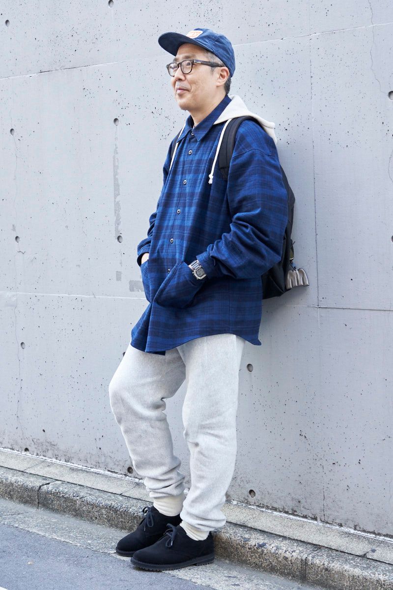 ミンナノ×ディガウェルのシャツコーディネート | 251116-1446-53 小林 2枚目の写真