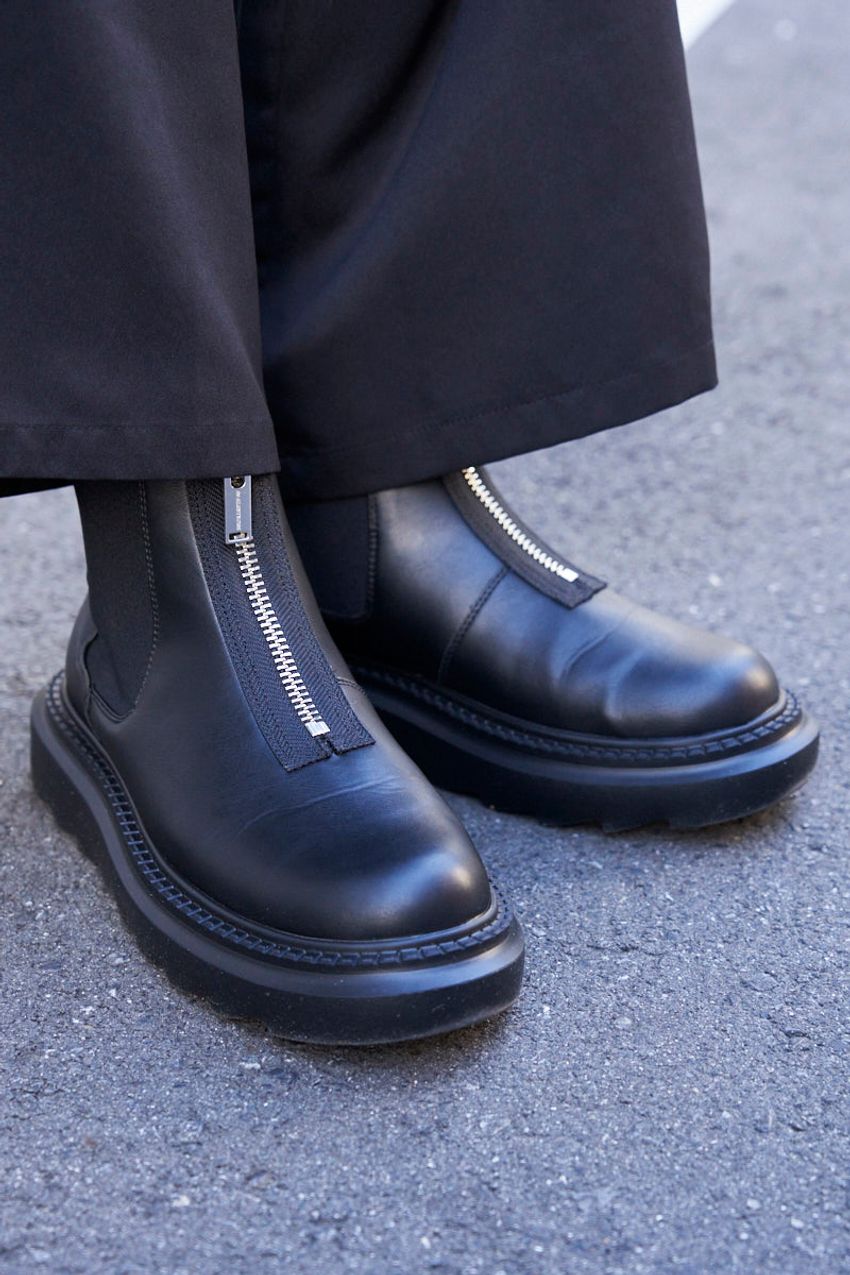 重たく見えない黒コーデ。その秘訣は“ゆるパン”にあり！ルーズにキメた5人の洒落者たち - 11枚目の画像