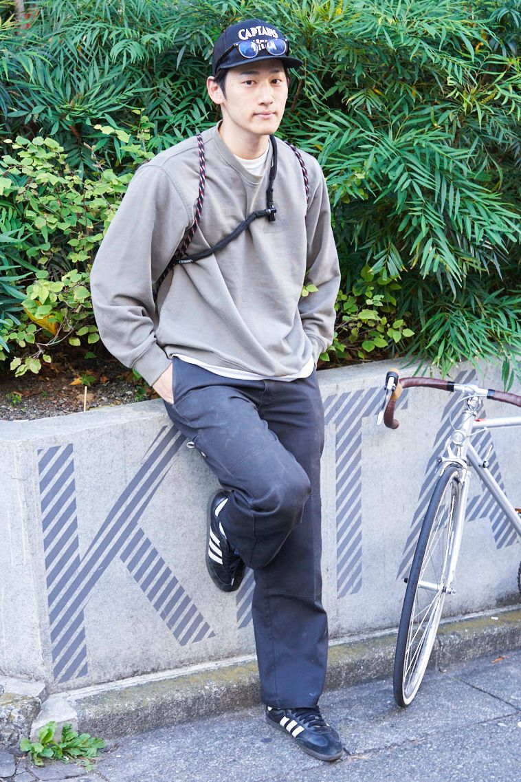 スウェット パレススケートボード カットソー ノーブランド パンツ ディッキーズ シューズ アディダス 帽子 キャプテンズヘルム 眼鏡 ゾフ バッグ エビセンスケートボード