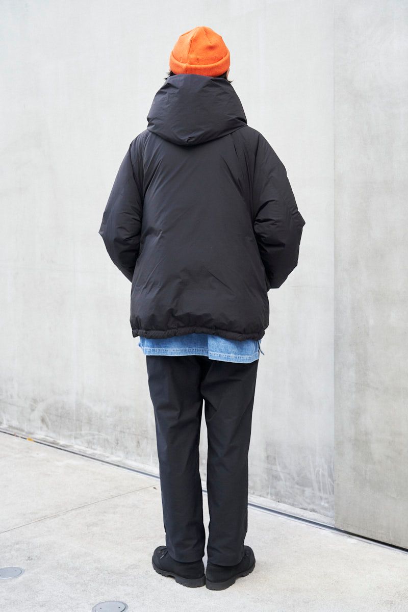テアトラのダウンジャケットコーディネート | 251116-1517-42 TOMO 4枚目の写真