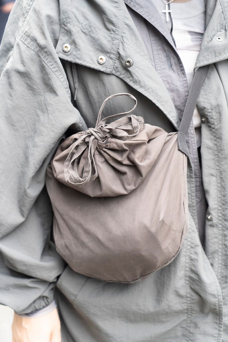 マーガレットハウエルのワンピースコーディネート | 251116-1543-32 石田加奈子 4枚目の写真