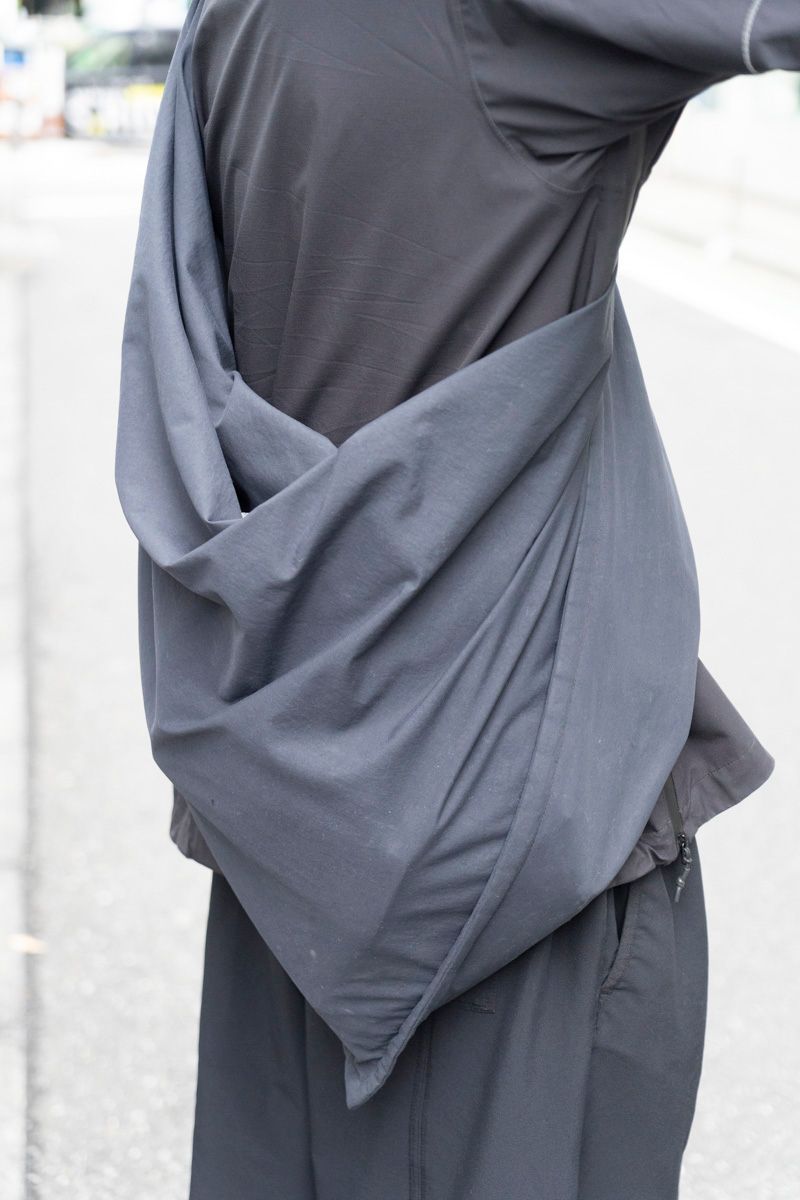 アンドワンダーのジャケットコーディネート | 251116-1546-22 関 港 5枚目の写真