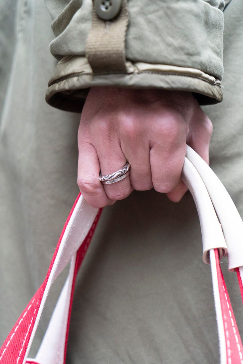 冬コーデに「クロムハーツ」を取り入れた大人コーデ好例を5人のSNAPで - 6枚目の画像